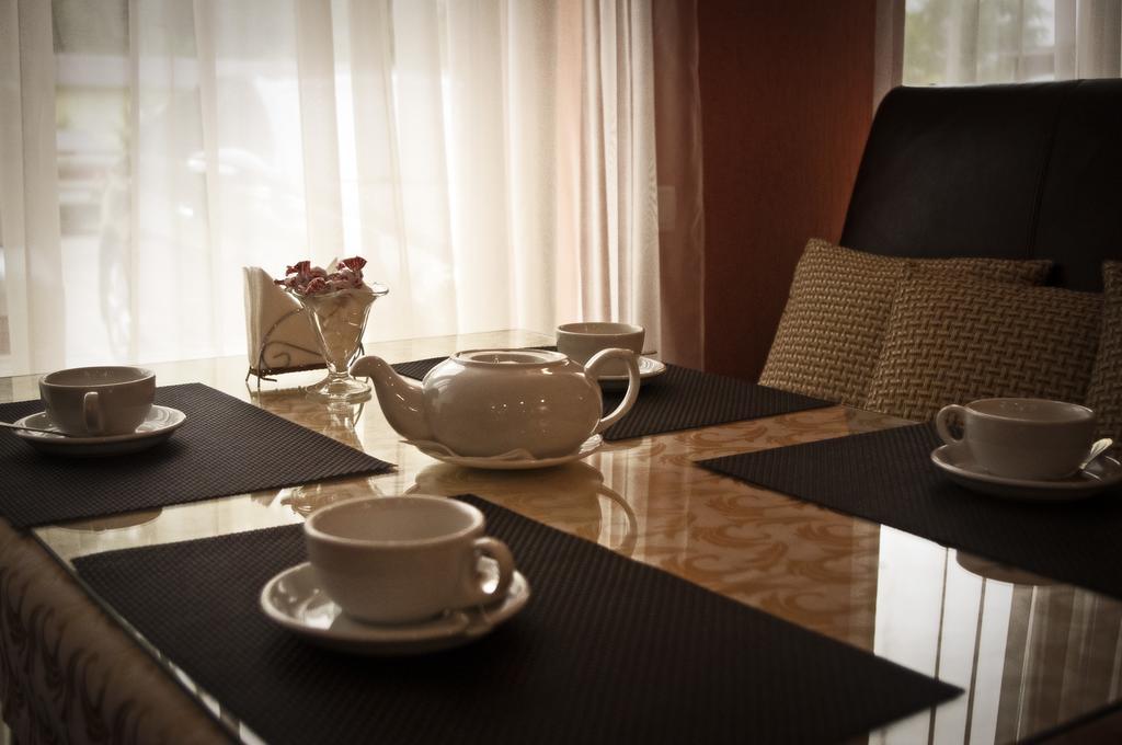 خاركيف Sv Park Hotel المظهر الخارجي الصورة