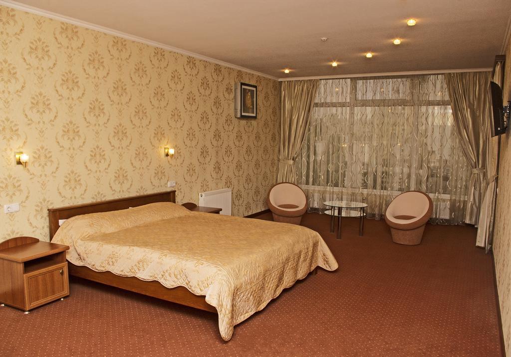 خاركيف Sv Park Hotel المظهر الخارجي الصورة