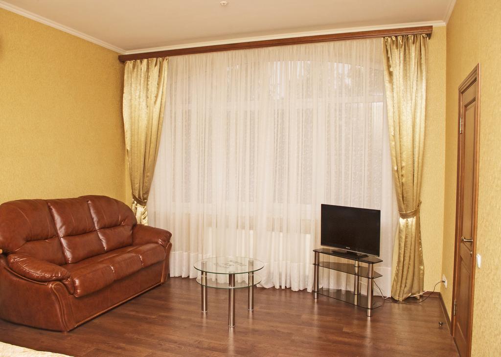 خاركيف Sv Park Hotel المظهر الخارجي الصورة
