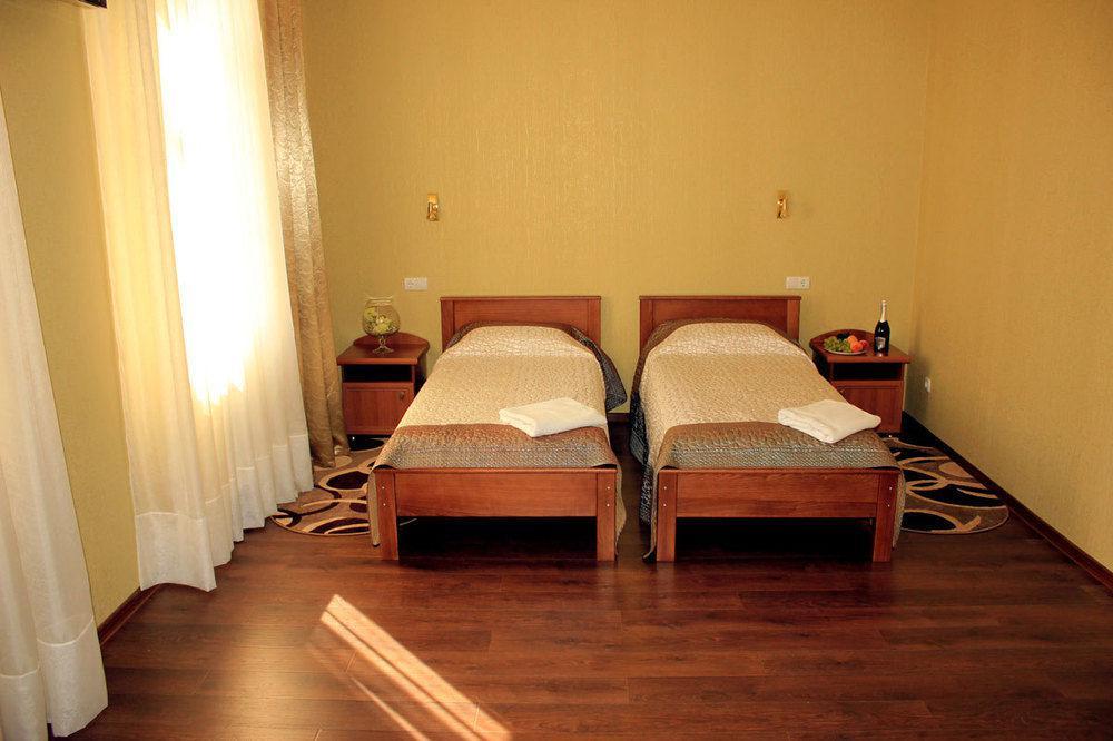 خاركيف Sv Park Hotel المظهر الخارجي الصورة