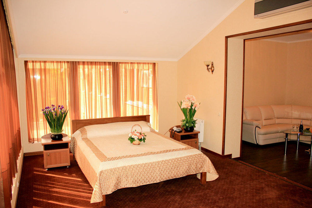 خاركيف Sv Park Hotel المظهر الخارجي الصورة