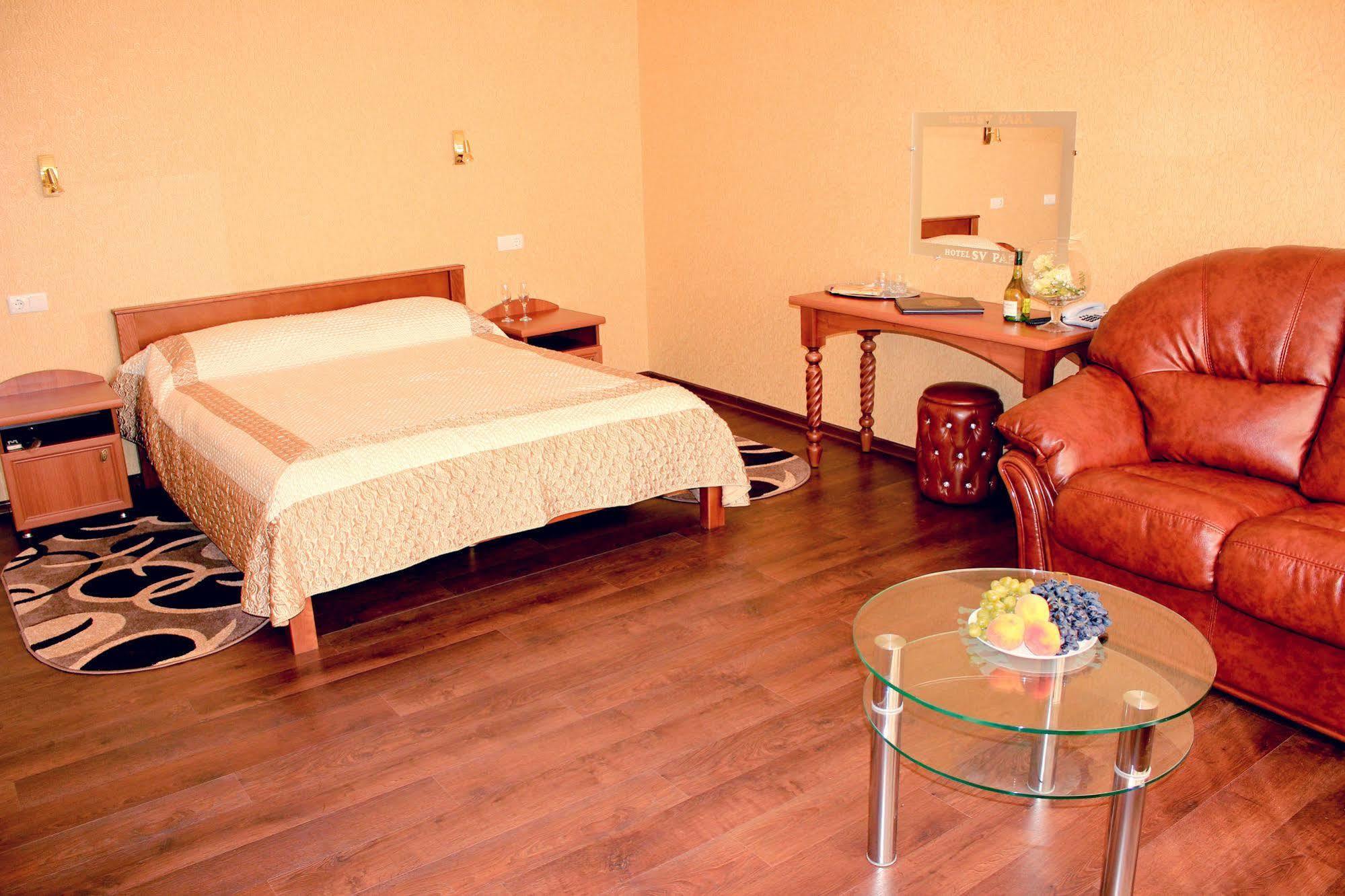 خاركيف Sv Park Hotel المظهر الخارجي الصورة