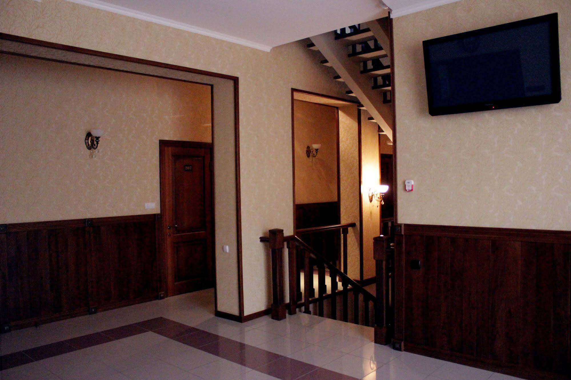 خاركيف Sv Park Hotel المظهر الخارجي الصورة